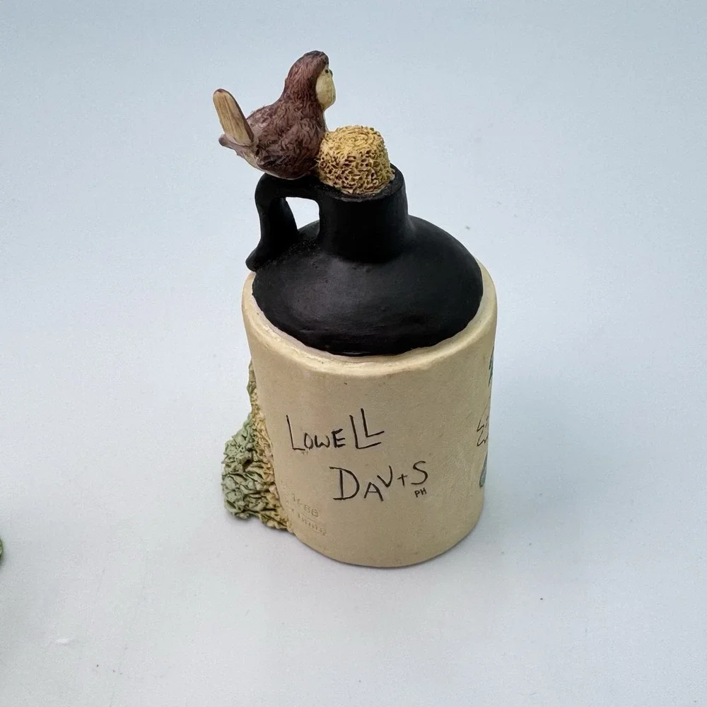 Lowell Davis THIRSTY? & DRY HOLE Bird Jug Crock Water Pump Figurine LOT 2 Schmid